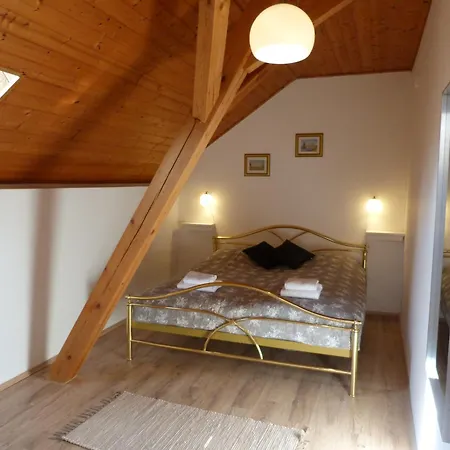 Guest house Penzion Stranny