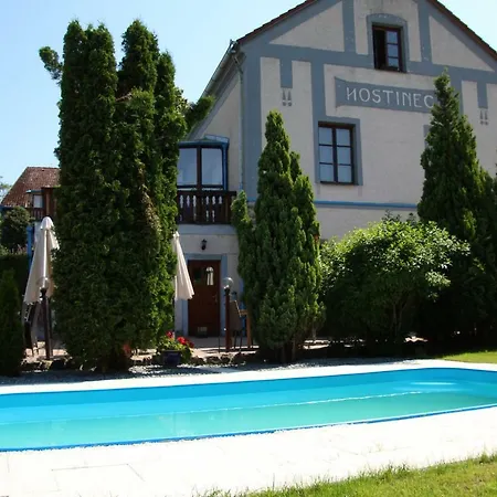 Guest house Penzion Stranny 3*